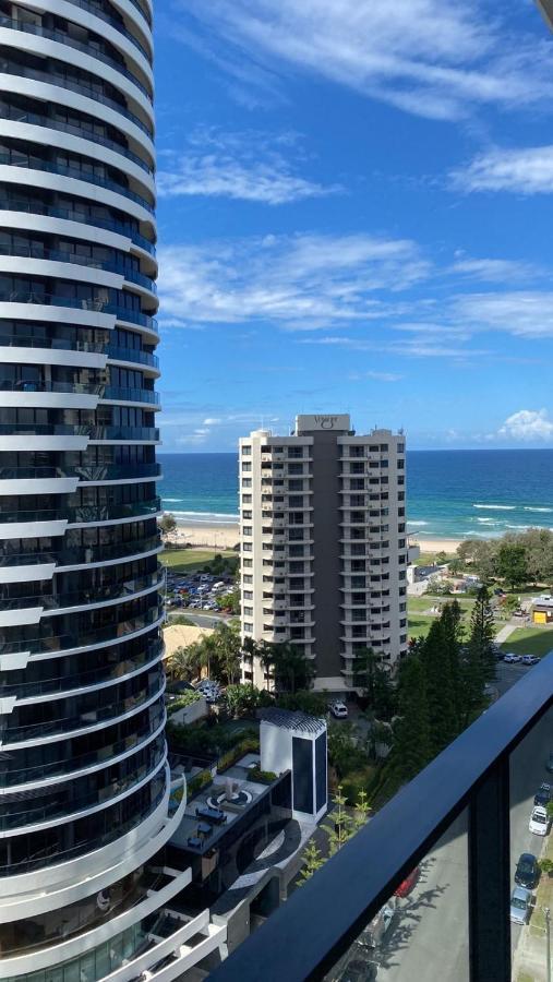 Koko Luxury Apartment In Broadbeach Gold Coast Extérieur photo