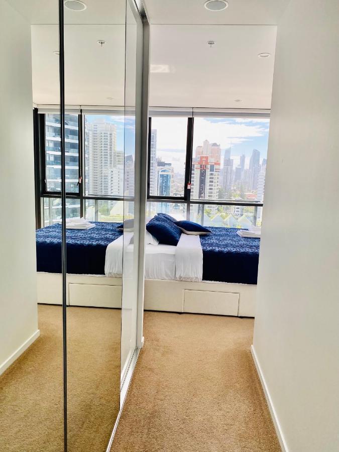 Koko Luxury Apartment In Broadbeach Gold Coast Extérieur photo